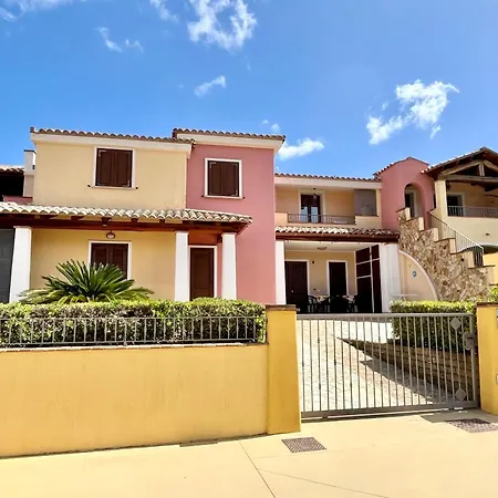 Casa Alessandro By La Via Del Mare Viaggi E Vacanze Dom wakacyjny Villasimius